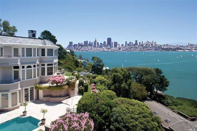 255 Golden Gate Ave Belvedere photo with city in the background and boats on the bay