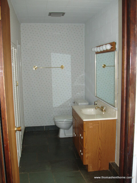 Photo of dated bathroom in need of a bathroom remodel