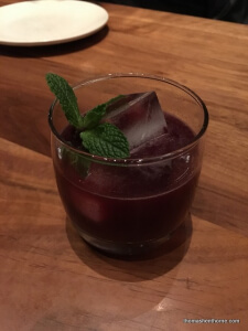 cocktail blackberry mint with ice cube