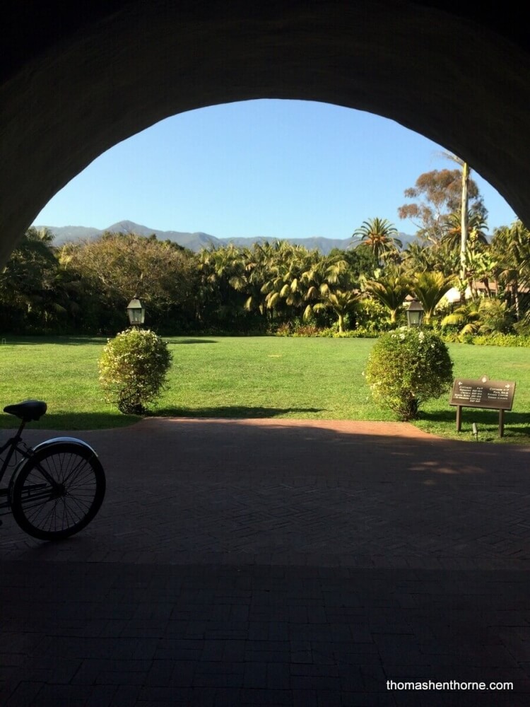 archway at the four seasons hotel in santa barbara