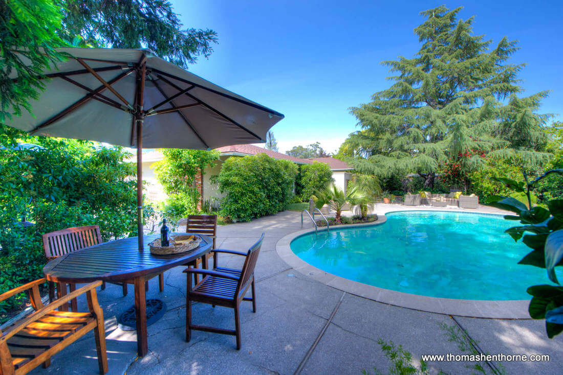 Outdoor Table and Pool