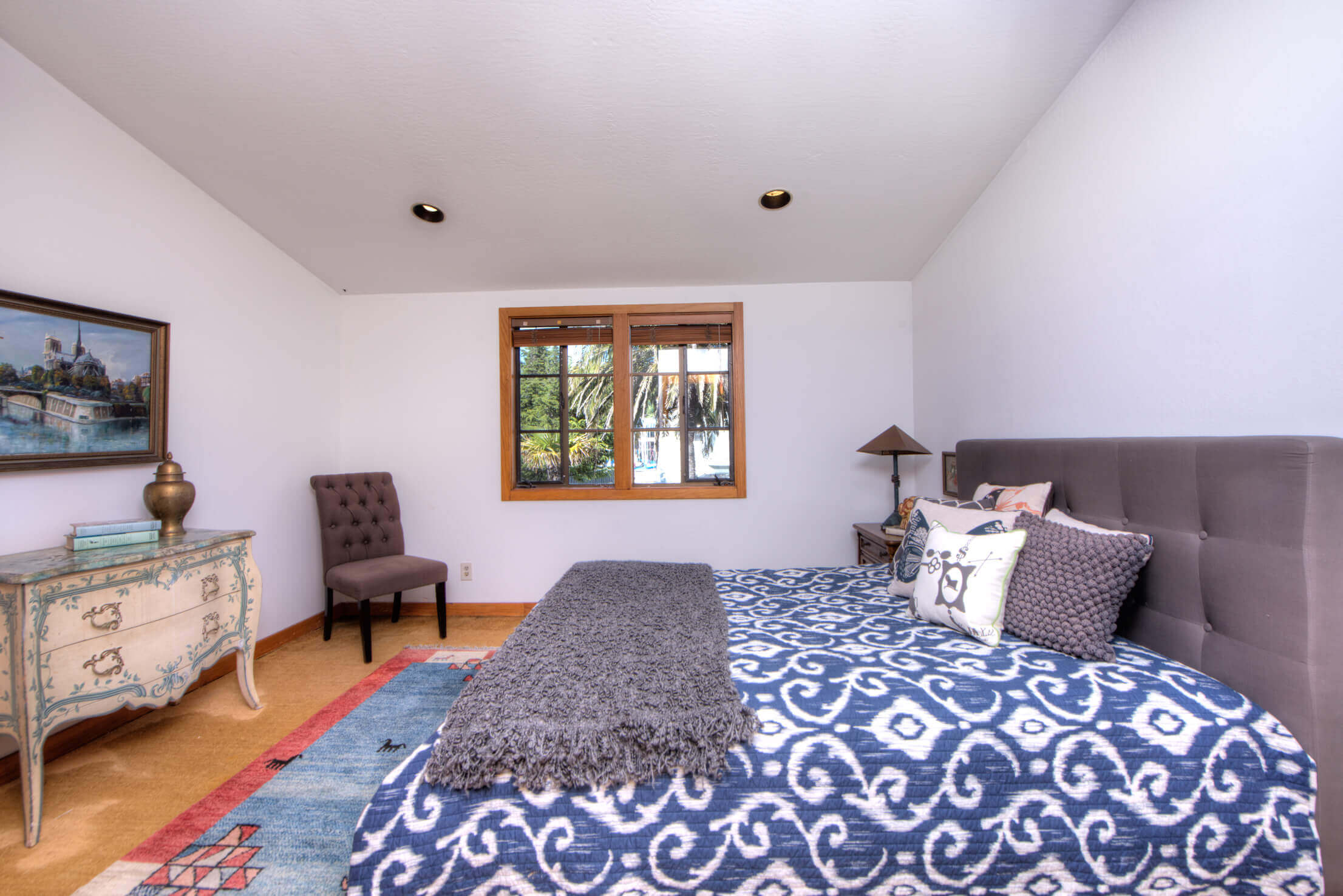 upstairs guest bedroom