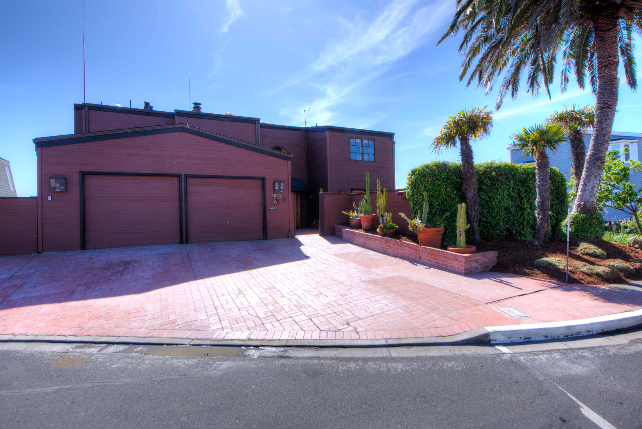 front of 1292 sanderling island photo