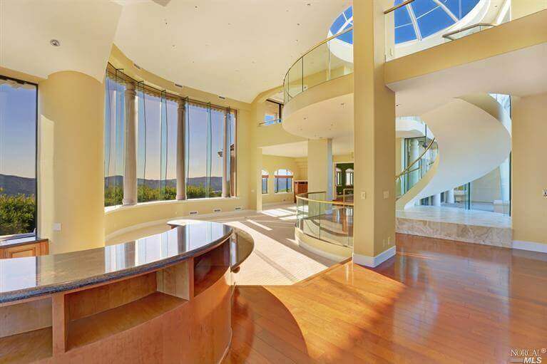 133 Sugarloaf Drive Tiburon interior stairway