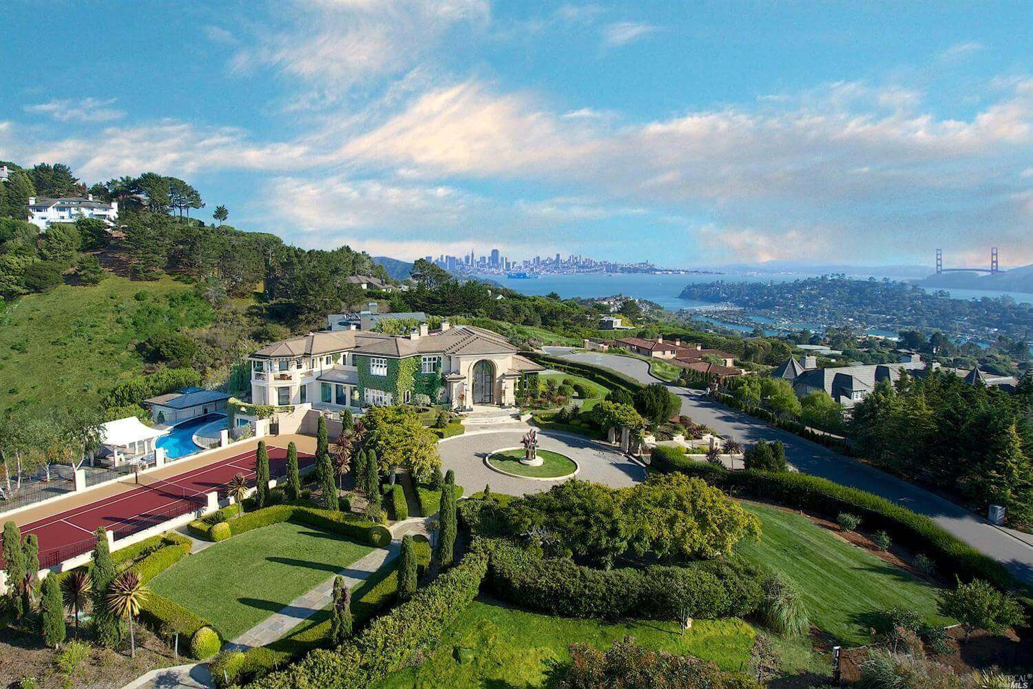 185 Gilmartin Drive in Tiburon aerial view