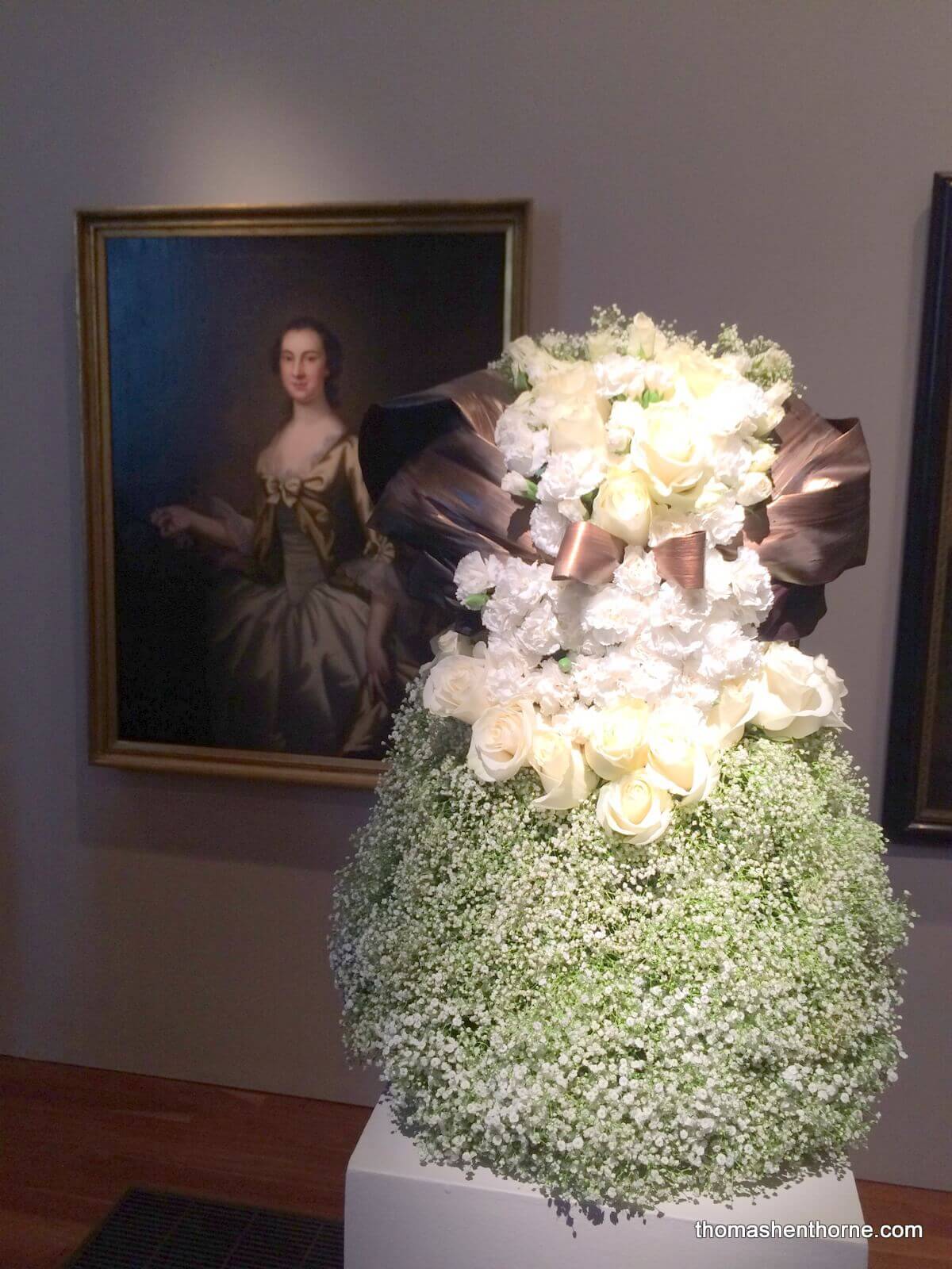 Flower arrangement that looks like a dress