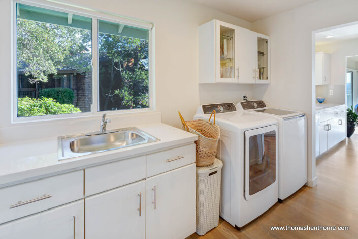 Laundry room with Samsung appliances