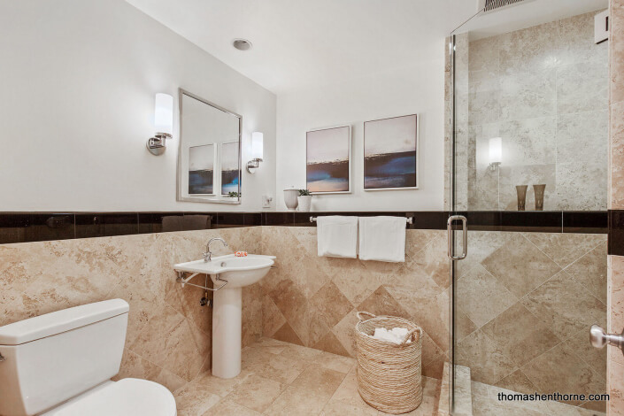 Bathroom with pedestal sink