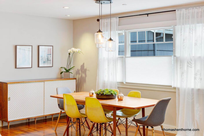 Dining table and chairs 195 San Francisco Blvd San Anselmo