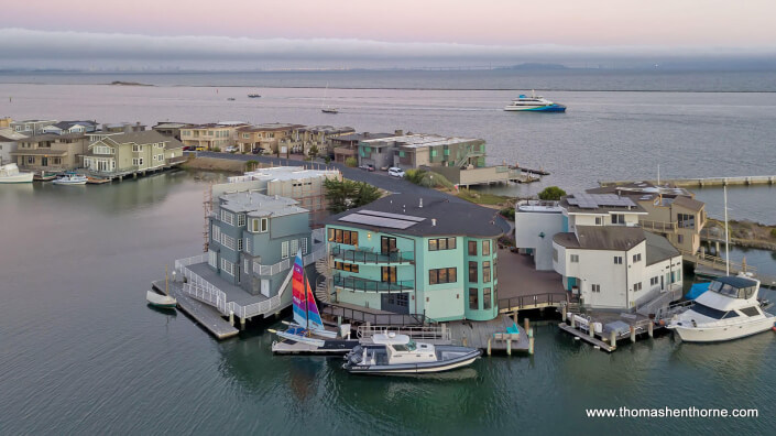 homes on water