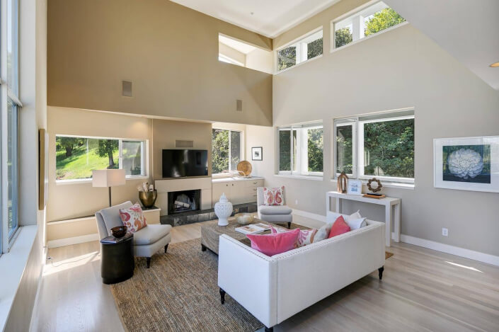 Living Room Features 17.5 Foot Ceilings