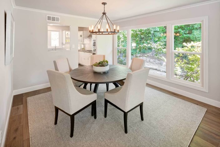 open-Concept Living/Dining Room