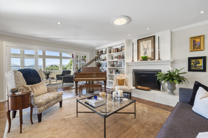 Living Room at 21 Edgewood Way in San Rafael