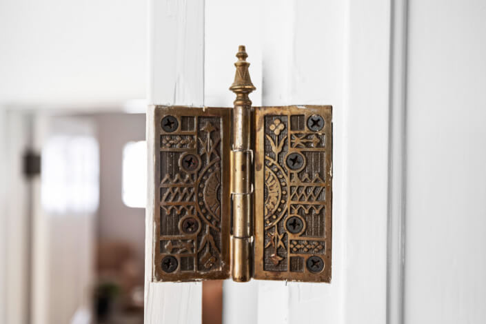 Vintage hinges