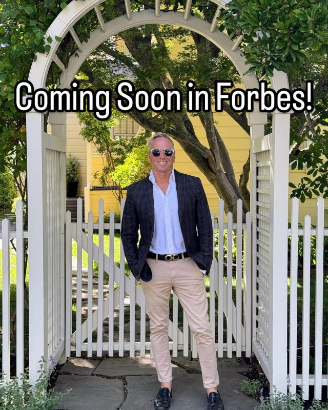 So excited to soon be launching this gorgeous remodeled vintage Victorian home in the Forbes neighborhood of San Rafael! Details soon! ⭐️🥂⭐️
.
#marinrealestate #ggsir #marinhomes @missycrowe #sothebyshomes #luxuryhomes #sothebysrealty #marincountyrealestate